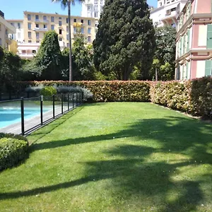 Inter Superb Piscine 5 Min Gare , Menton France