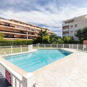 Pretty Swimming Pool And Sea , Cagnes-sur-Mer France