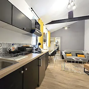 Sublime Cocon Pour Deux - 1 Lit Double - Hypercentre De - Proche Place Nationale , Montauban France